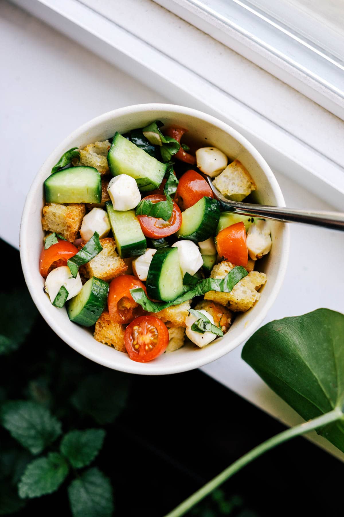 Panzanella Salad with Mozzarella in a serving bowl.