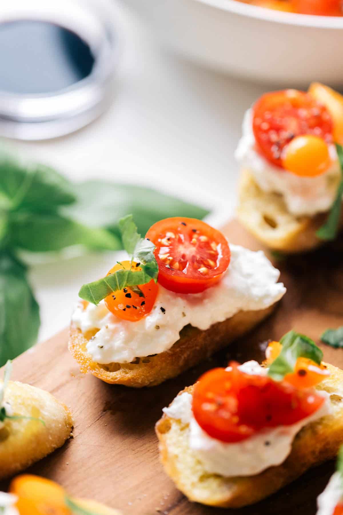 Burrata Bruschetta Recipe with Tomatoes